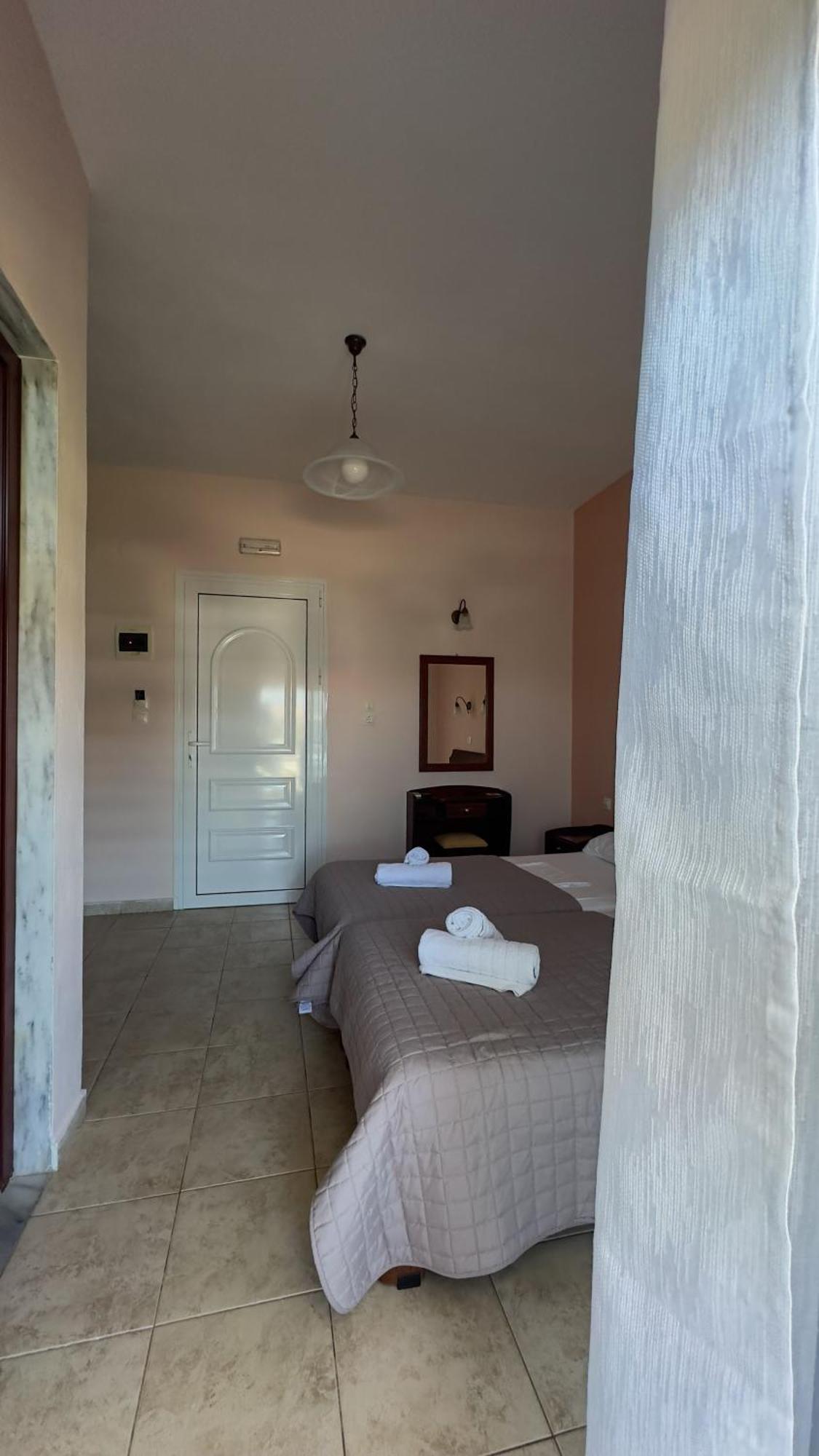Tsipos Rooms Stavros  Luaran gambar